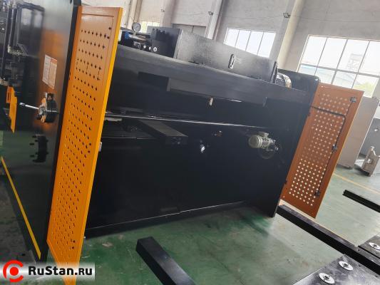 Гильотина гидравлическая Stalex HSB 2500x12 фото №9 Гильотина гидравлическая Stalex HSB 2500x12 фото №9