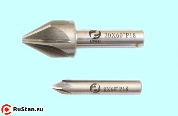 Зенковка d 10,0х18.0х 50 конус 60° dхв=8мм Р18 ц/х Z=6 DIN334A "CNIC" фото №1 Зенковка d 10,0х18.0х 50 конус 60° dхв=8мм Р18 ц/х Z=6 DIN334A "CNIC" фото №1