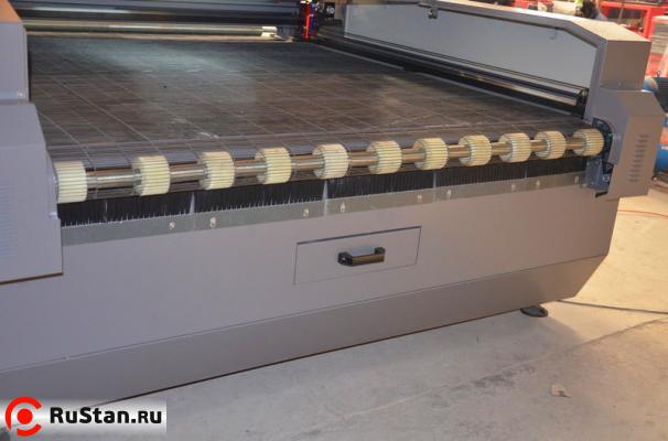 GM-1610 Лазерный станок фото №4 GM-1610 Лазерный станок фото №4