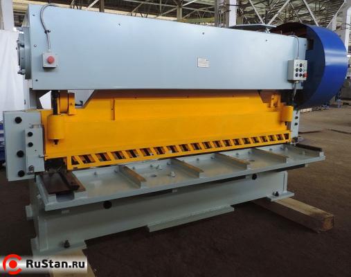 Механические гильотинные ножницы НЛ3424 (16х2500 мм) фото №3 Механические гильотинные ножницы НЛ3424 (16х2500 мм) фото №3