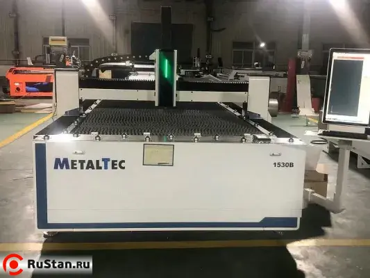 Оптоволоконный лазерный станок для резки металла 1530B (6000W Raycus) фото №6 1530B (6000W Raycus) фото №6