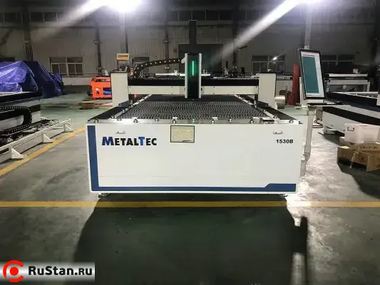 Оптоволоконный лазерный станок для резки металла 1530B (6000W Raycus) фото №5 1530B (6000W Raycus) фото №5