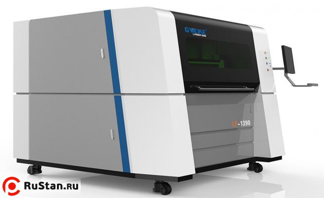 Высокоточный лазерный станок для резки металла LF1390 с автофокусом (Raycus 1кВт) фото №4 Высокоточный лазерный станок для резки металла LF1390 с автофокусом (Raycus 1кВт) фото №4