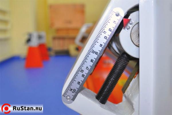 Станок вальцовочный электромеханический STALEX ESR-2500x0.8 фото №6 STALEX ESR-2500x0.8 фото №6