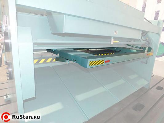 Стандартный задний моторизированный упор НГ3418 фото №8 Стандартный задний моторизированный упор НГ3418 фото №8