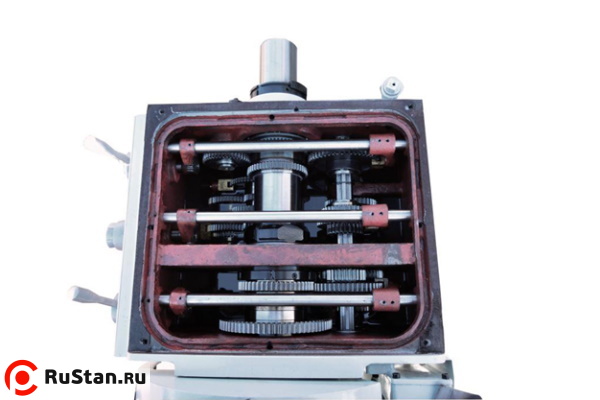 12-ти ступенчатая коробка передач, изготовленная из качественной конструкционной стали, развивает большой крутящий момент на малых оборотах. фото №19 METAL MASTER Z41200 фото №19