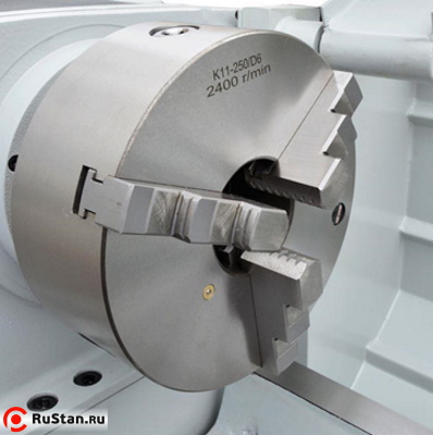 Модель оснащена трехкулачковым патроном диаметром 250 мм с обратными кулачками в комплекте. фото №4 METAL MASTER Z46150 фото №4