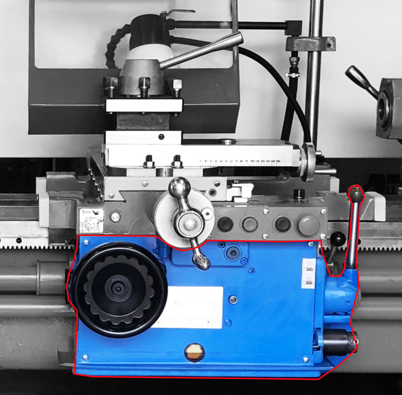 Фартук токарного станка